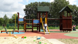 plac-zabaw-czerniakowska (3).JPG